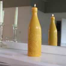 Load image into Gallery viewer, Ross &amp; Co, Newcastle - Beeswax Candle